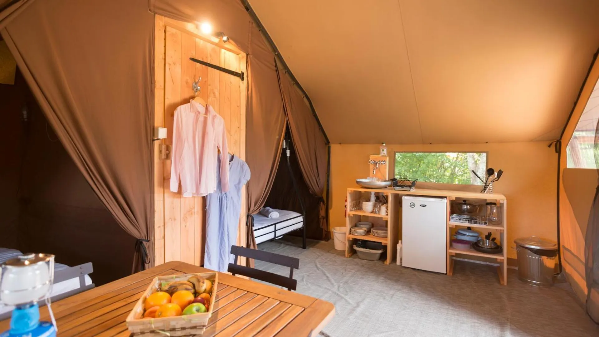 Huttopia Foret De Janas La Seyne-sur-Mer 4*,  France